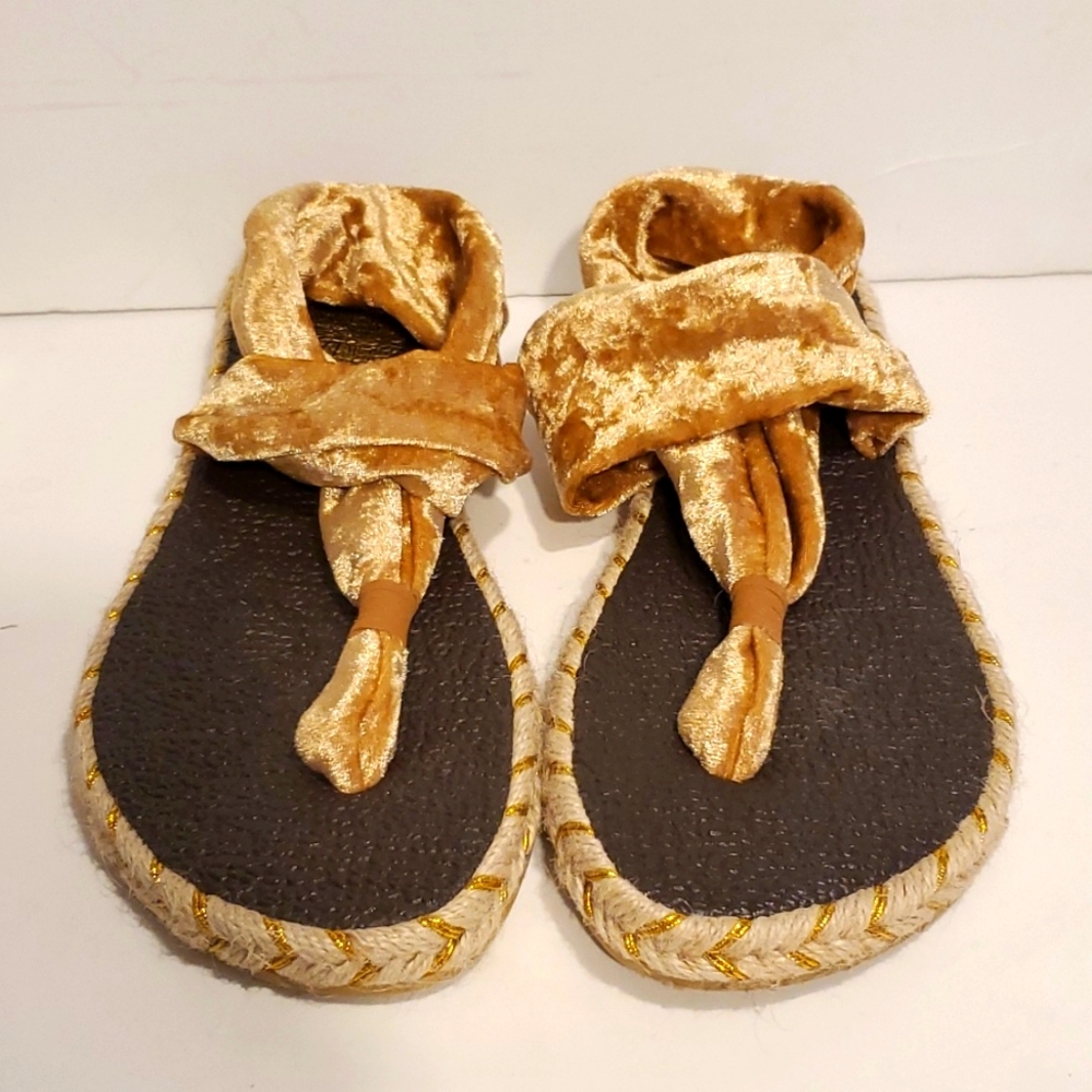 Nalho Ganika Velvet Yoga Mat Espadrilles Sandals Size 9
